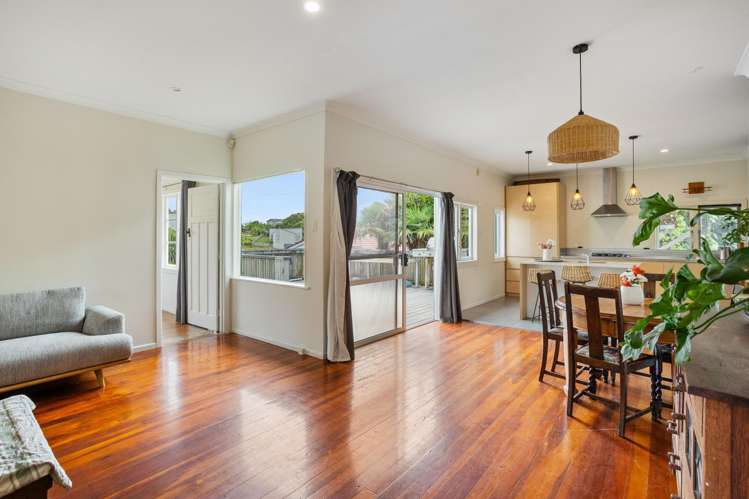 2/73 Keegan Drive Massey_15