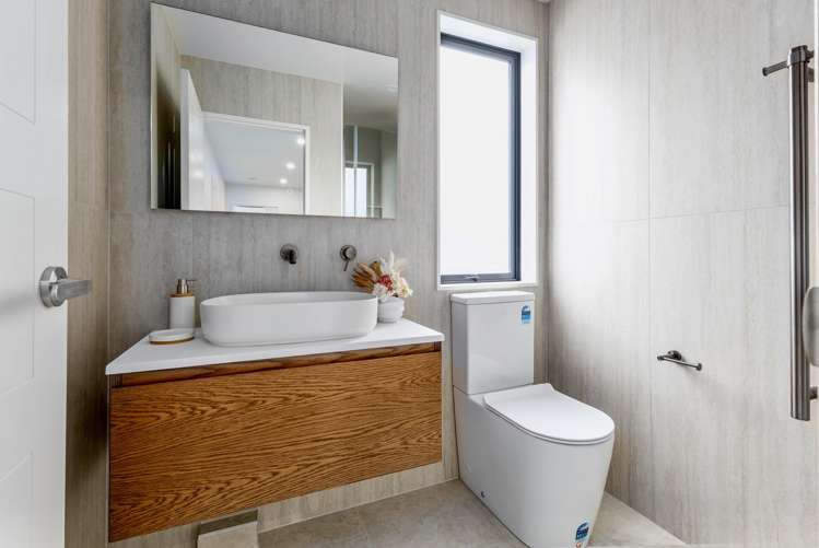 589A East Coast Road Browns Bay_9