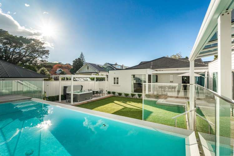 22 Epsom Avenue Epsom_32