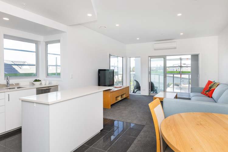 307/4 Reads Quay Gisborne Central_11