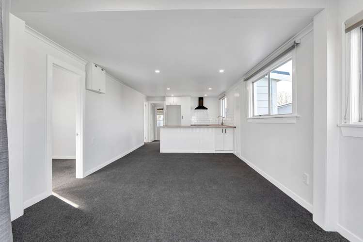 82 Railway Street Eltham_8