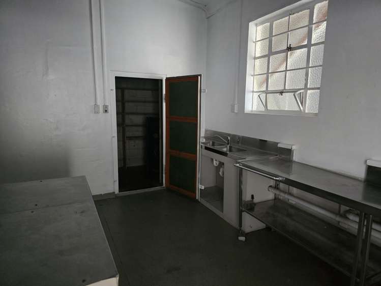 126 King Street Pukekohe_11