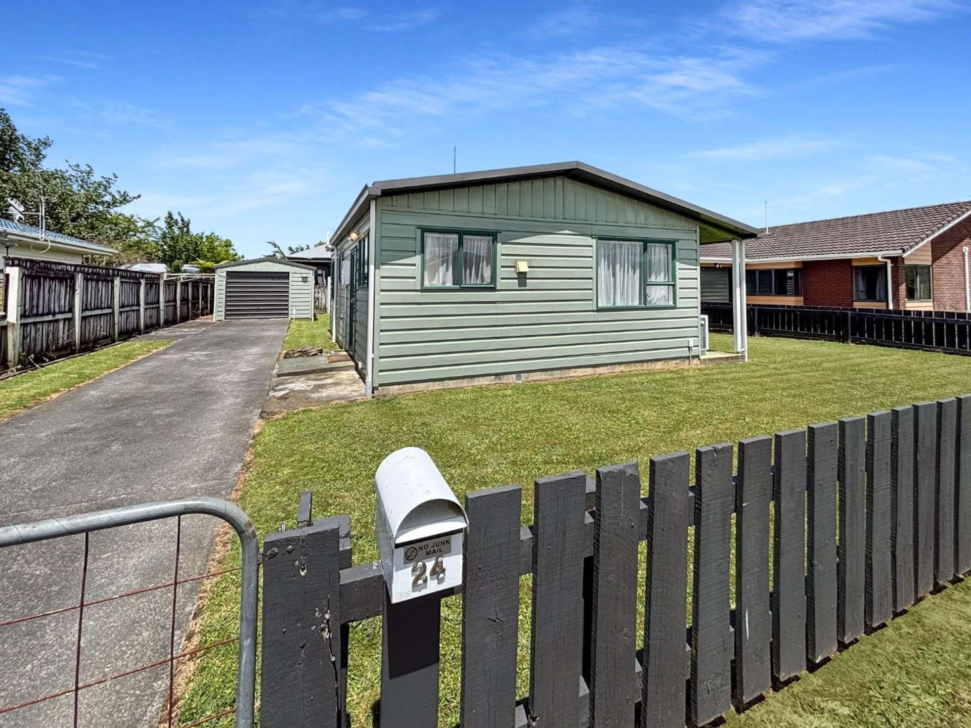 24 Bowen Street 1193_0