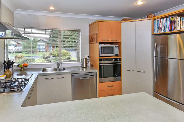 20 Croftview Road Wattle Downs_7