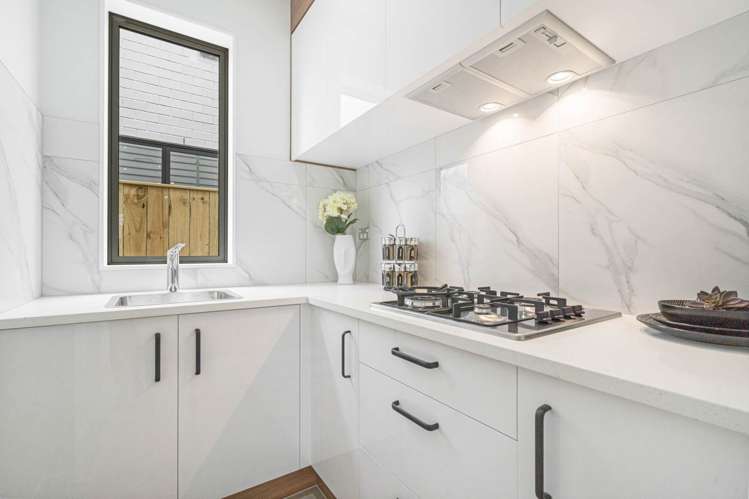 19 Koropa Road Flat Bush_7