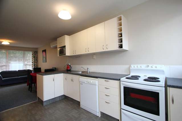 3/34 Brougham Street Addington_1