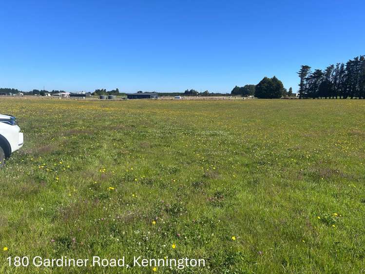 180 and 200 Gardiner Road Kennington_1