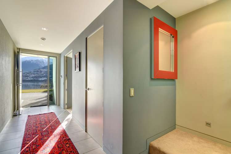 618 Peninsula Road Kelvin Heights_16