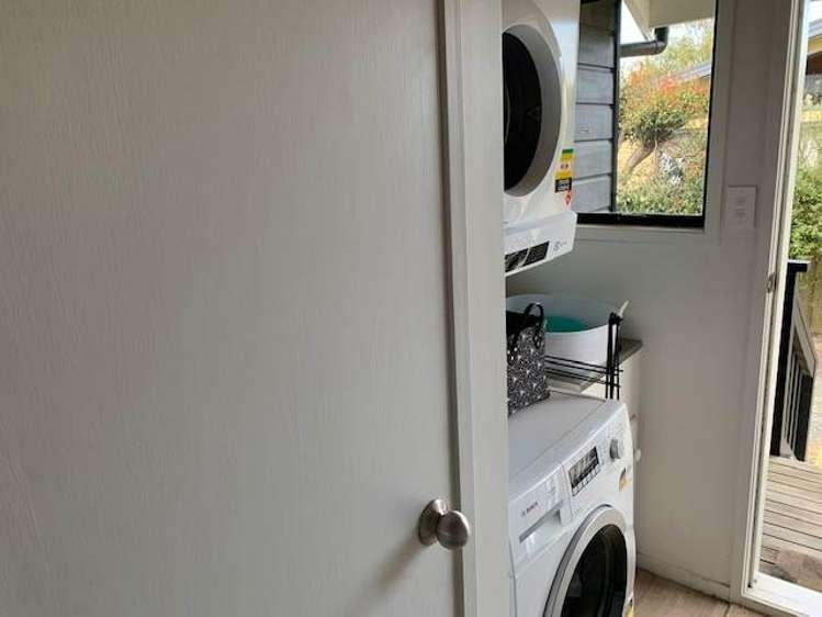 34 Holiday Road Stanmore Bay_11