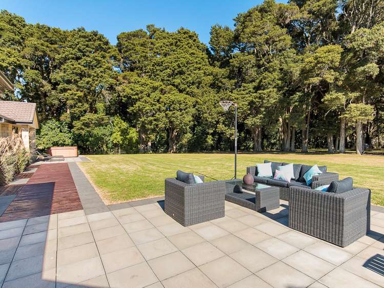 1041 Waiuku Road Waiuku_2