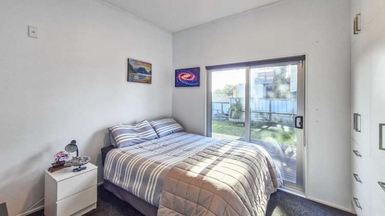 25 Hall Place Foxton Beach_6