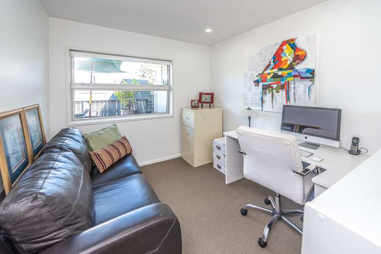 16 Egmont Street Patea_13