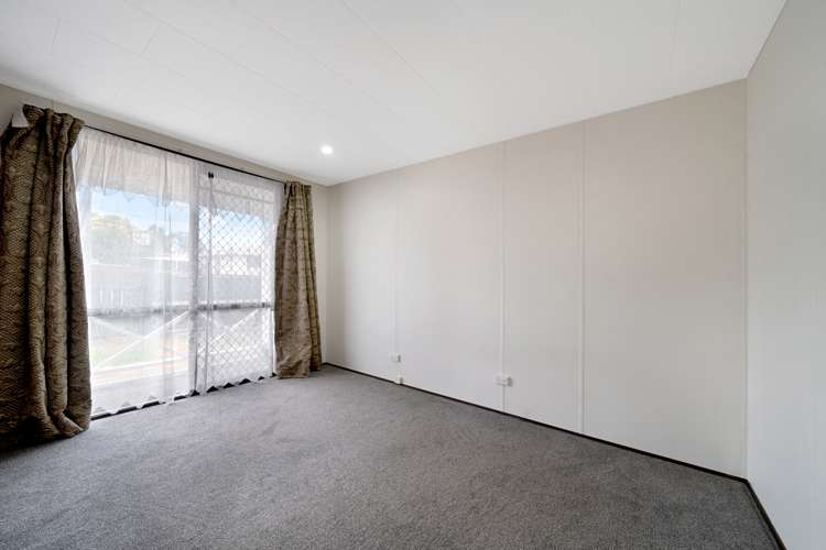 4 Ireland Place Ranui_16
