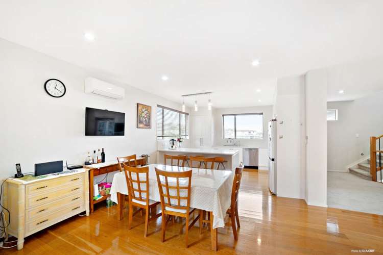 17 Bintulu Place Fairview Heights_9