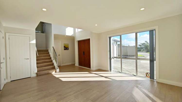 17D Masons Road Oteha_2