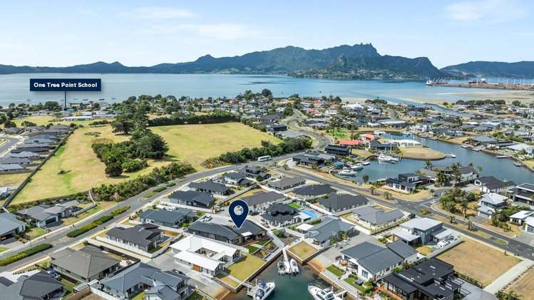 49 Stace Hopper Drive_1