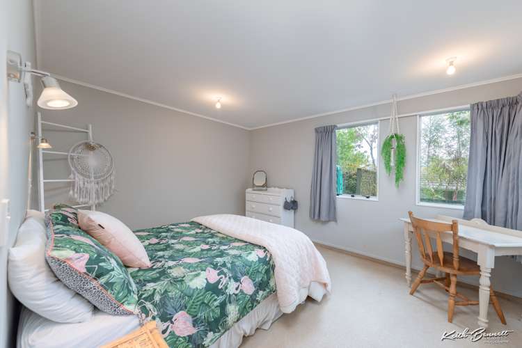 13 Chichester Drive Pinehaven_22