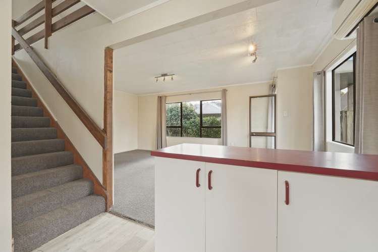 11 Lickfold Lane Pukete_4