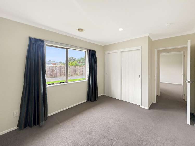29 Nikau Street 1230_17