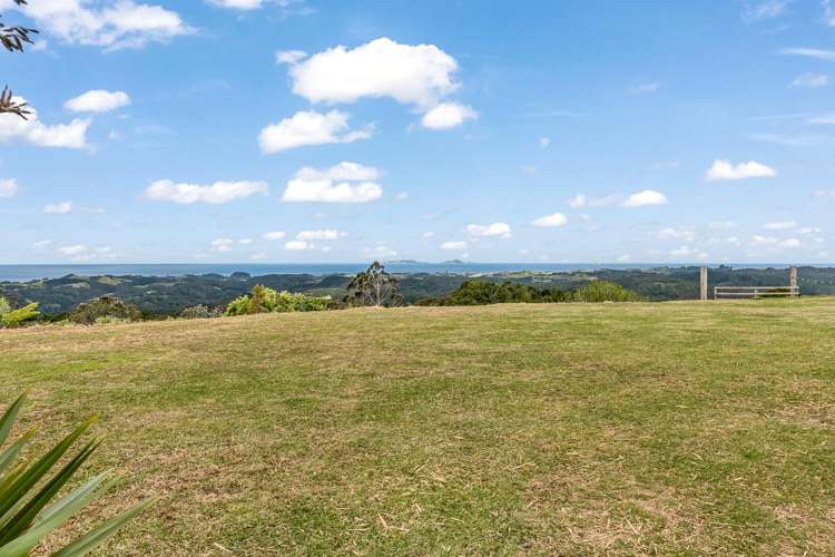 68 Kiwi Bush Lane Ngunguru_24