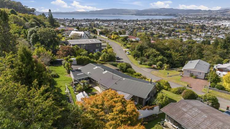 24 Russell Crescent Western Heights_30