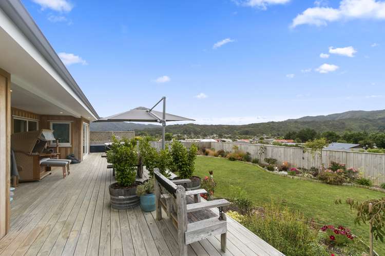 55 Ruthven Road Wainuiomata_18