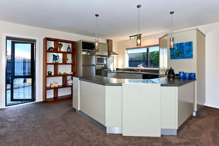 17 Roydon Drive Templeton_5