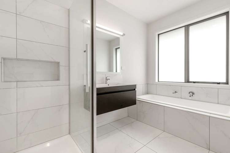 38 Baxendale Drive Westbrook_13