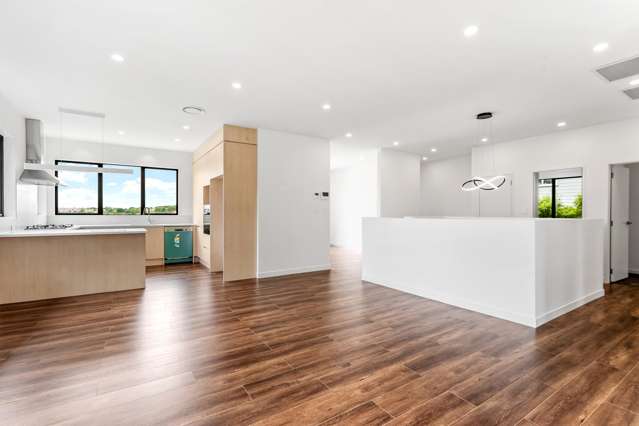 30 Bella Vista Drive Gulf Harbour_1
