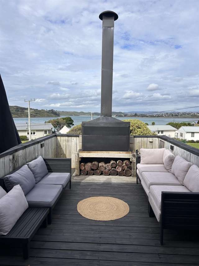 8 Wainamu Road Raglan_2