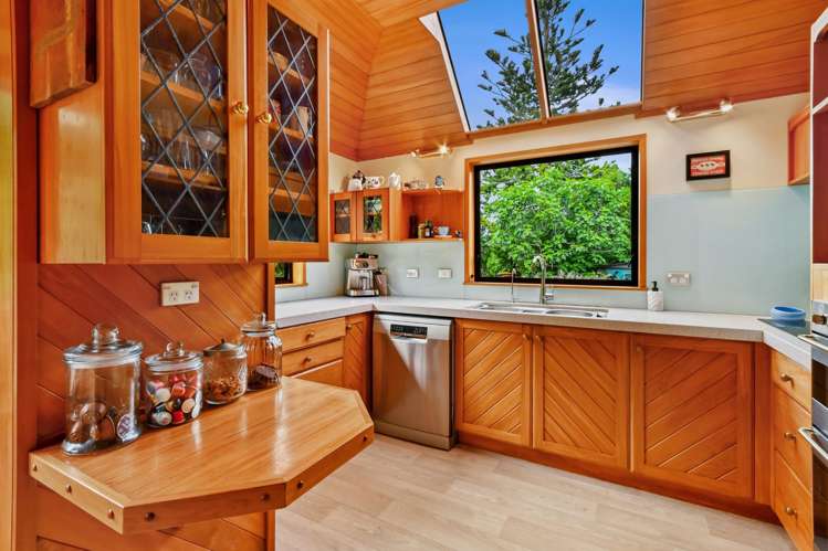 47 Cherrington Road Clevedon_11