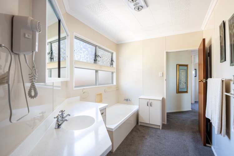 19 Port View Crescent Moturoa_18