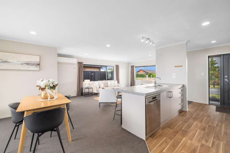 8 Christie Lane Wigram_6