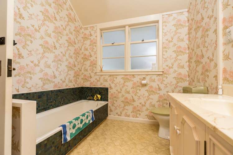 3 Mackesy Road Parahaki_11