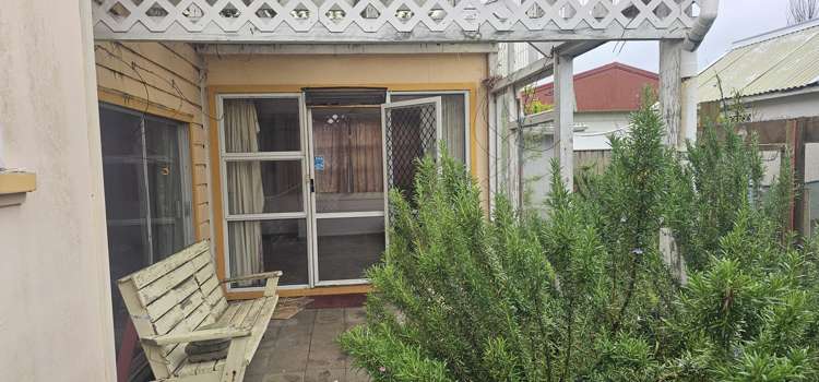 16 Suffolk Street Patea_10