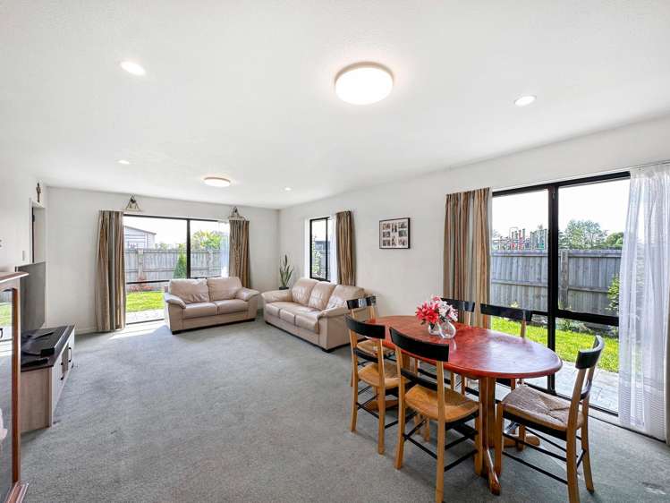 2/41 Amyes Road Hornby_5