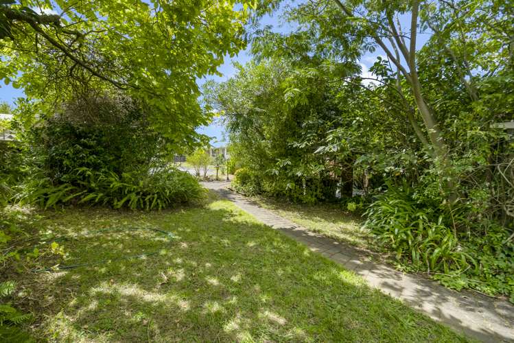 8 Wanaka Place Pakuranga Heights_21