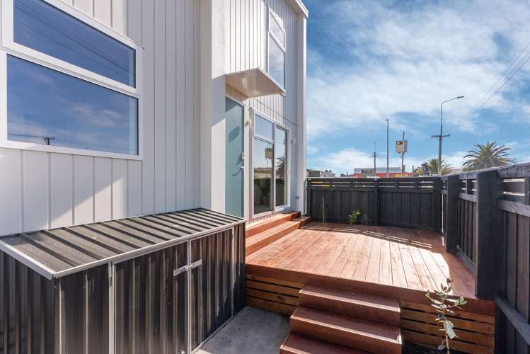 1-6/16 Oram Avenue New Brighton_8