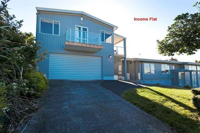 63 Seaview Road Castor Bay_1