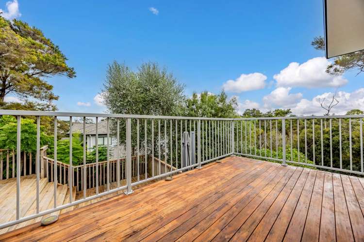 37 Bernard Magnus Lane Greenhithe_23