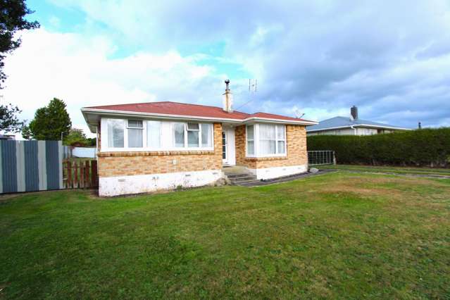 Brick home Tokoroa must sell!