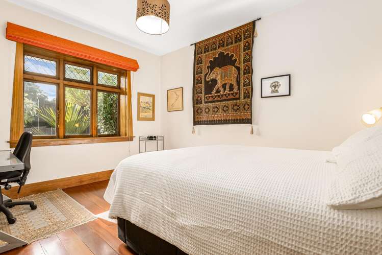 9 Dover Street Island Bay_15