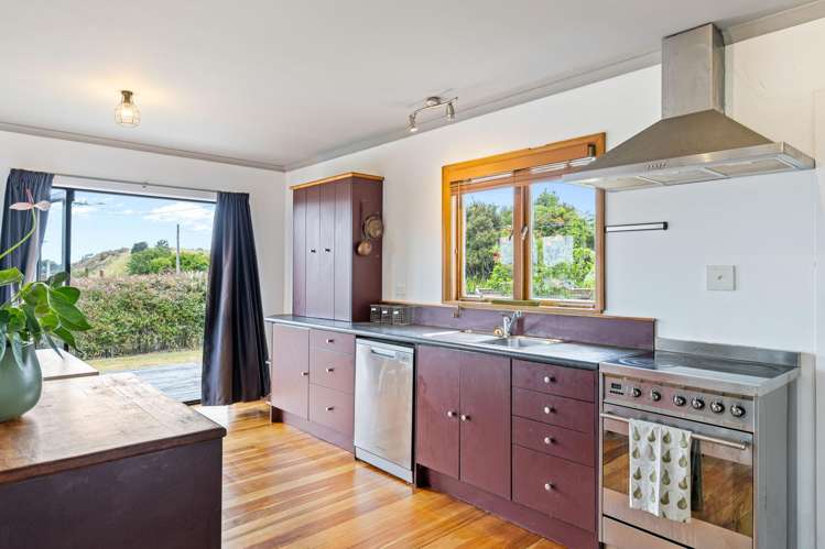 13 York Crescent Westown_8