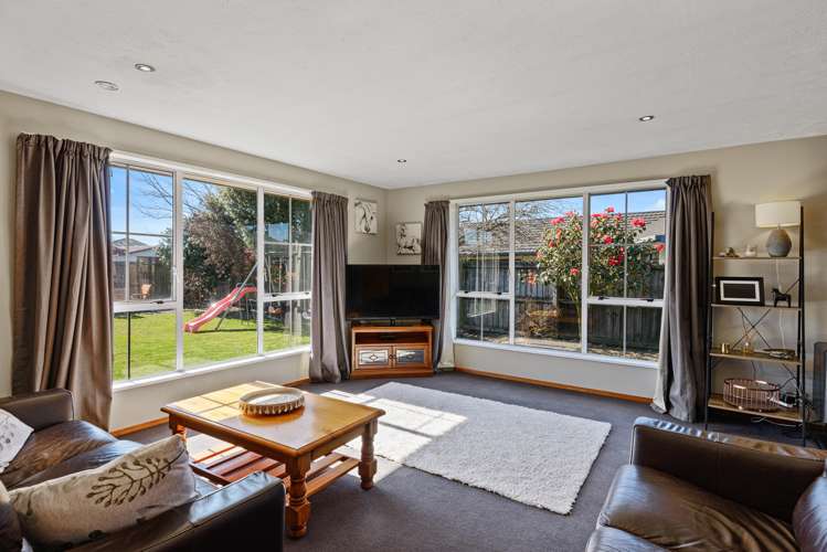 9 Heriott Close Burwood_1