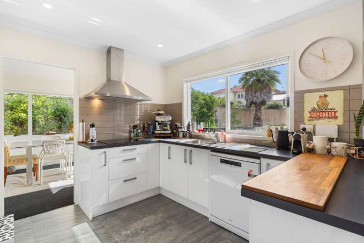 5 Kalmore Place Flat Bush_6