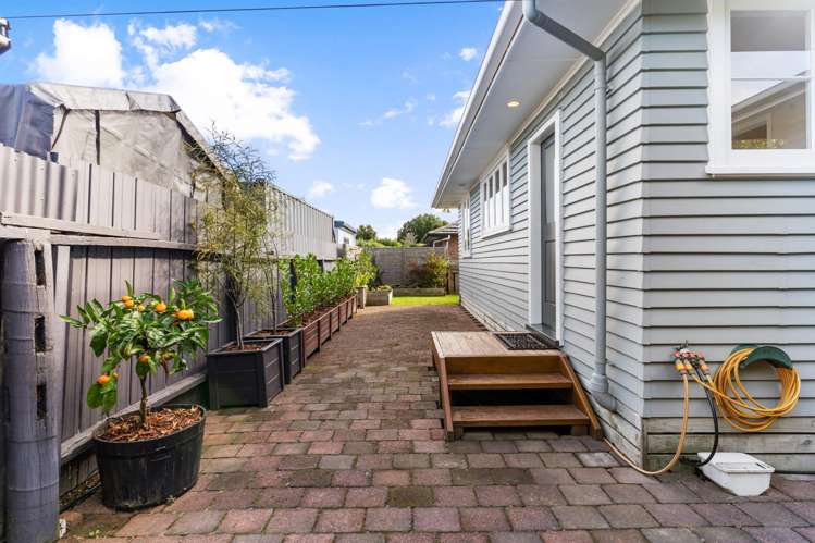 22a Hill Crescent Papakura_11