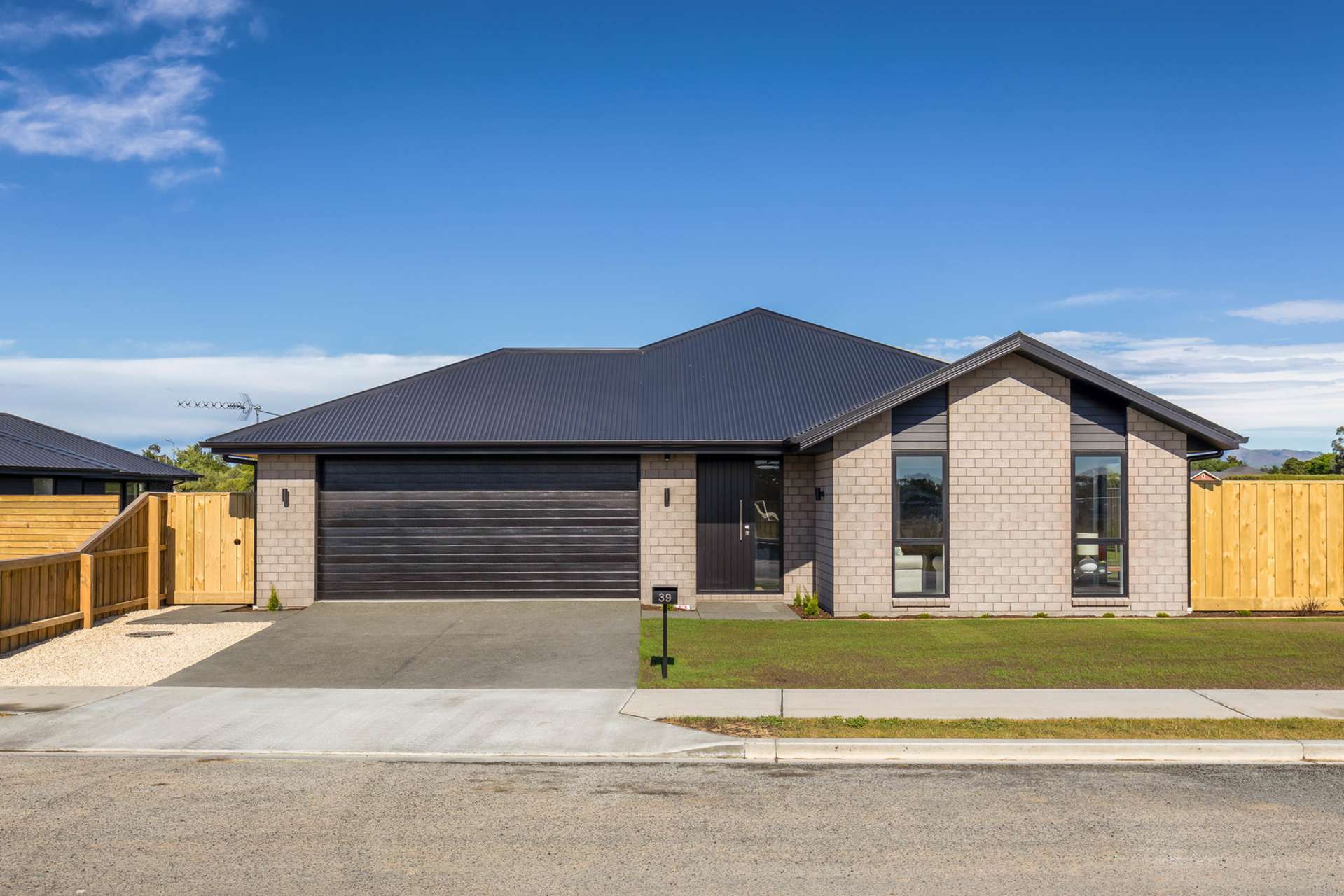 39 Claremont Crescent Amberley_0