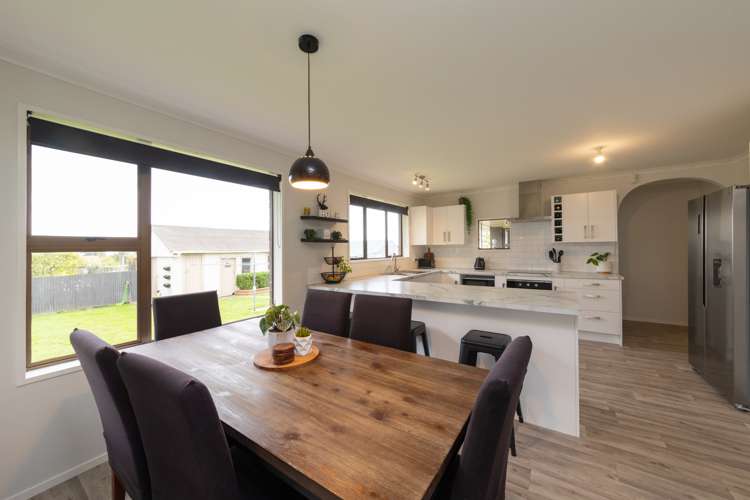 76 Watershed Road Bunnythorpe_7