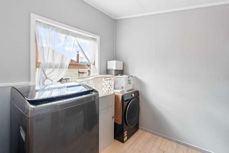 7 Athol Place Ravensbourne_11