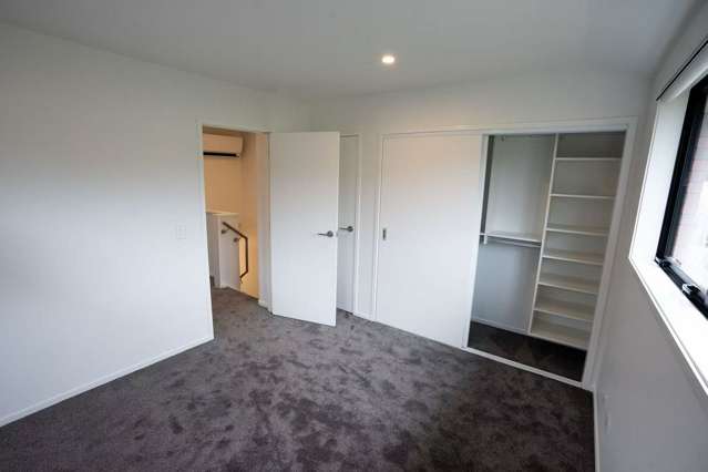 3/3 Johnston Grove Taita_1